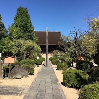 龍福寺～“一直線”が美しいお寺さん～ ご朱印さんぽ道